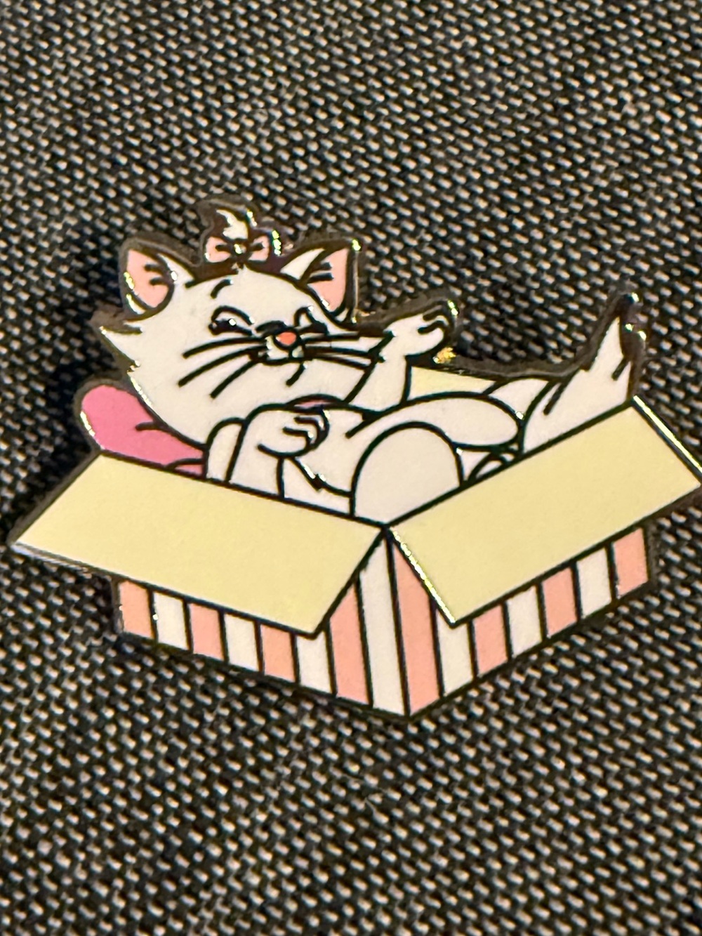BoxLunch - Cats in Boxes Mystery Collection - Marie - Disney Licensed